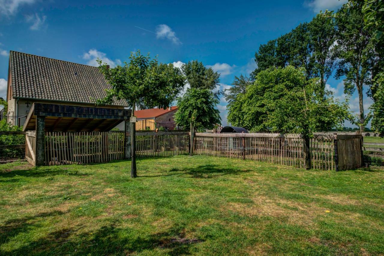 Boeren Biezen Bed Landelijk Villa Buitenkant foto